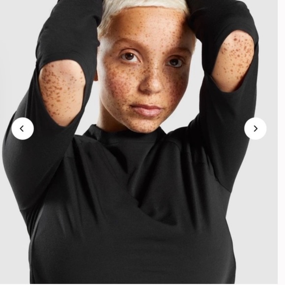 Gymshark VENTURE LONG SLEEVE TOP - BLACK, size XS - Picture 5 of 15